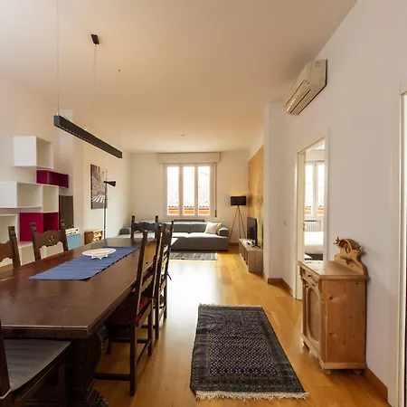 Housmart Sant'isaia 67/2 Appartamento *