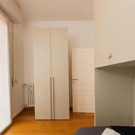 Housmart Sant'isaia 67/2 Bologna